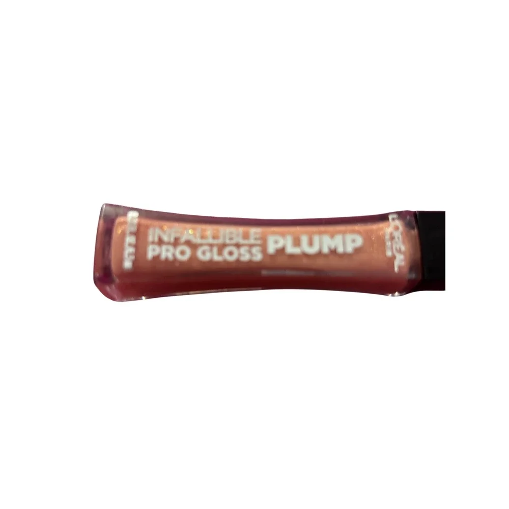 L'Oreal Lip‎ Gloss 0.21oz 609 Lucid Glow Plumping Shimmer Y2K Glam Lot of 2